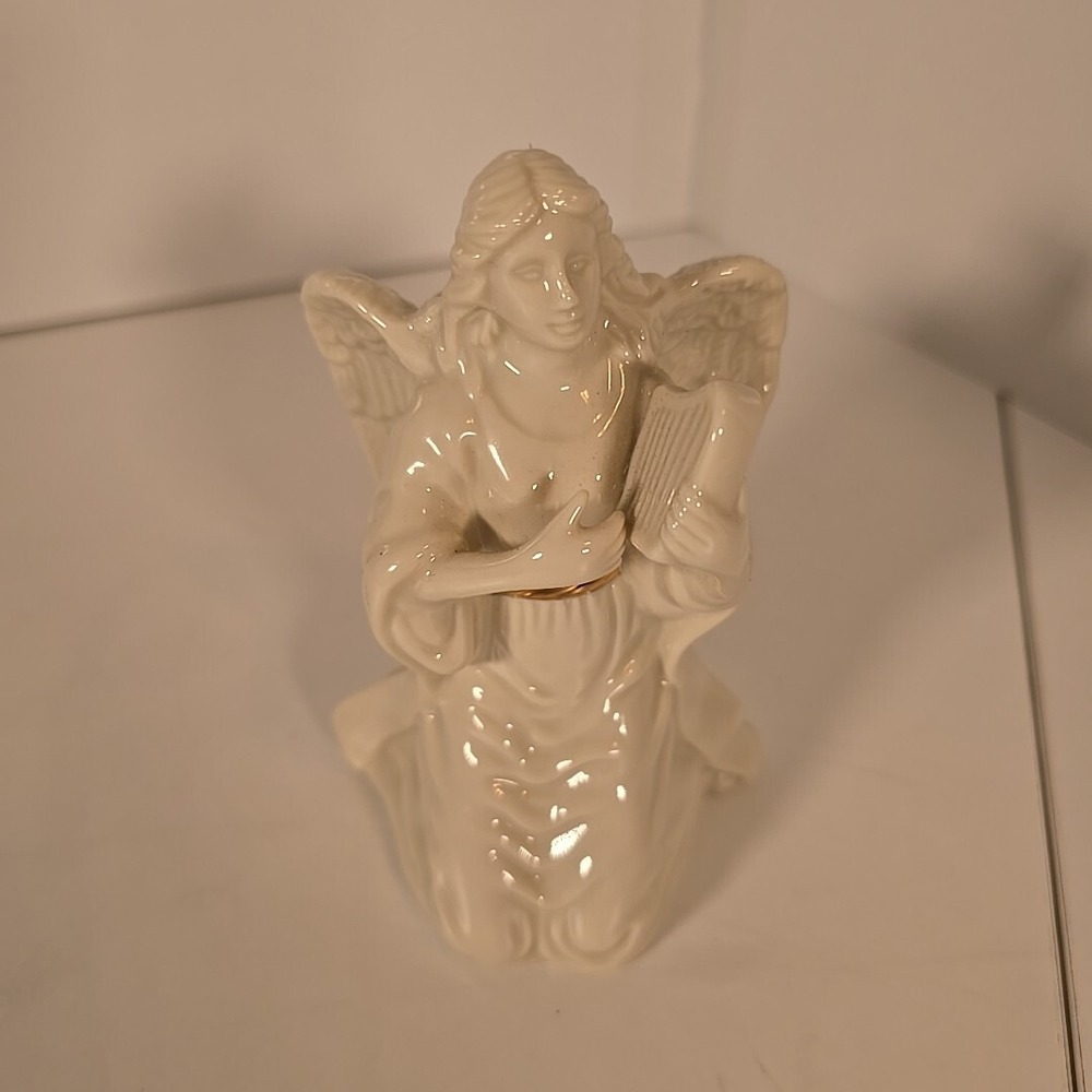Lenox Fine Porcelain China Angel Playing Lyre (Harp)‎ w/Gold Belt - Excellent